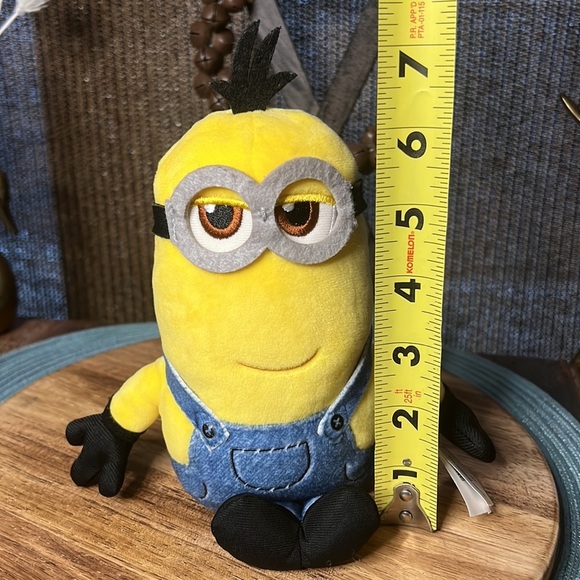 ✨Minions The Rise of Gru- Bean Plush Illumination Presents ✨ Buttery soft - Picture 7 of 12